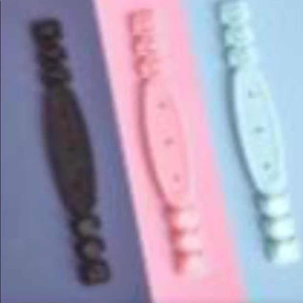 Mask clips
